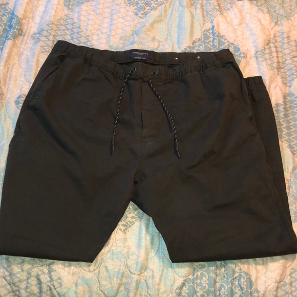 American eagle joggers - Picture 2 of 2